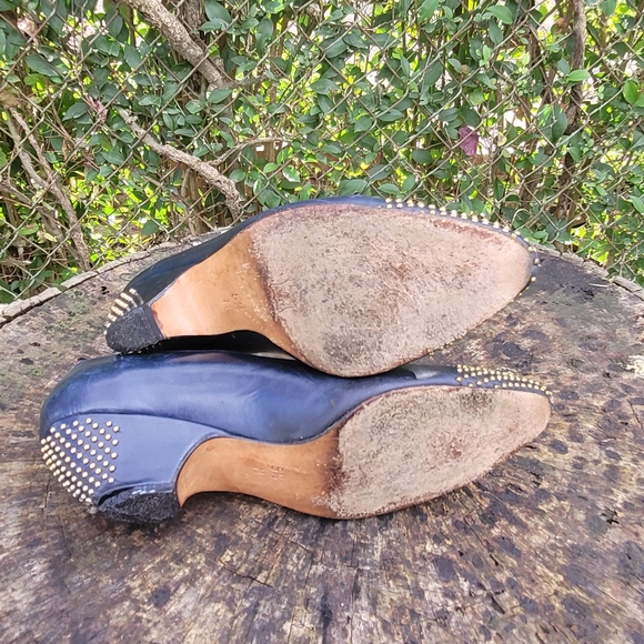 Women Vintage Leather Navy And Gold Studded Pumps By Sesto Meucci Of size 5.5M - Picture 8 of 8